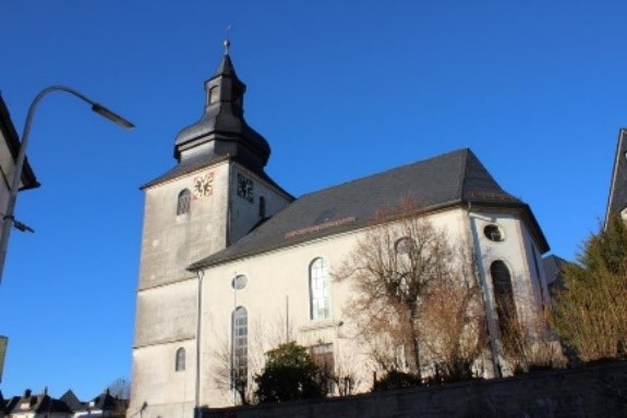 Heutige evangelische Marktkirche, die am Ort der damaligen Wallfahrtskapelle steht